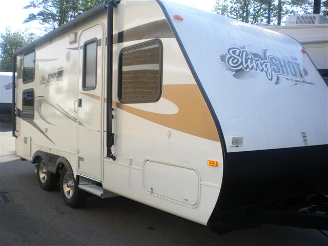 New 2011 Crossroads SLINGSHOT 21FD Travel Trailer For Sale